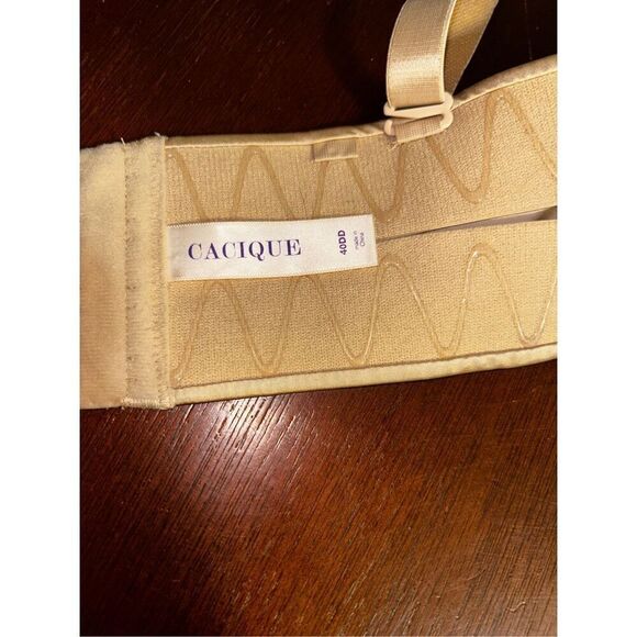 Cacique Nude Bra - Picture 3 of 8